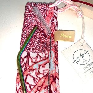 Maaji Reusable Metal Straw with a cleaner